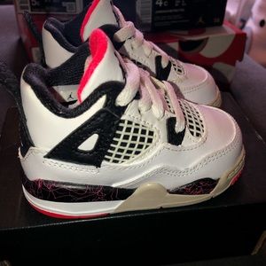 Jordan 4 “Crimson Tint”